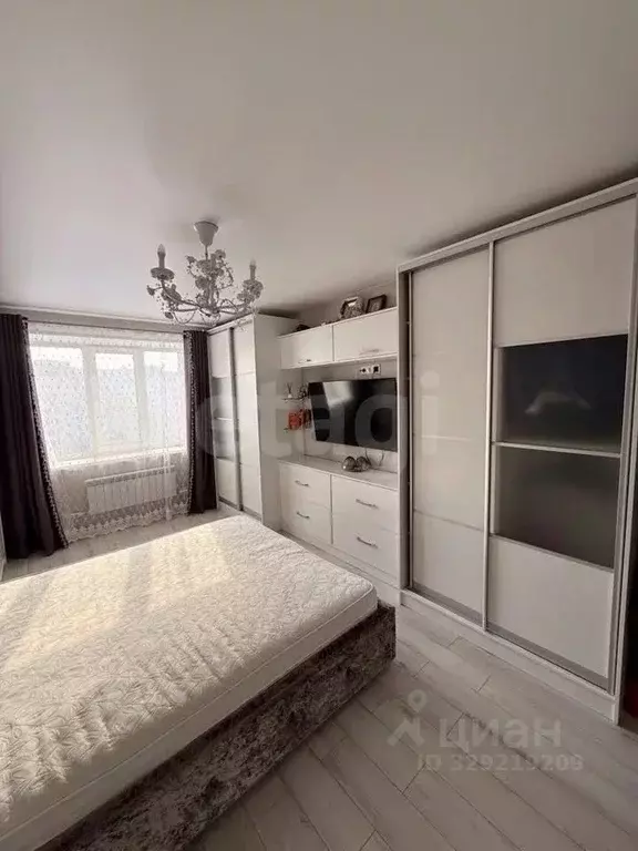 3-к кв. Брянская область, Клинцы ул. Мира, 55 (72.0 м) - Фото 1