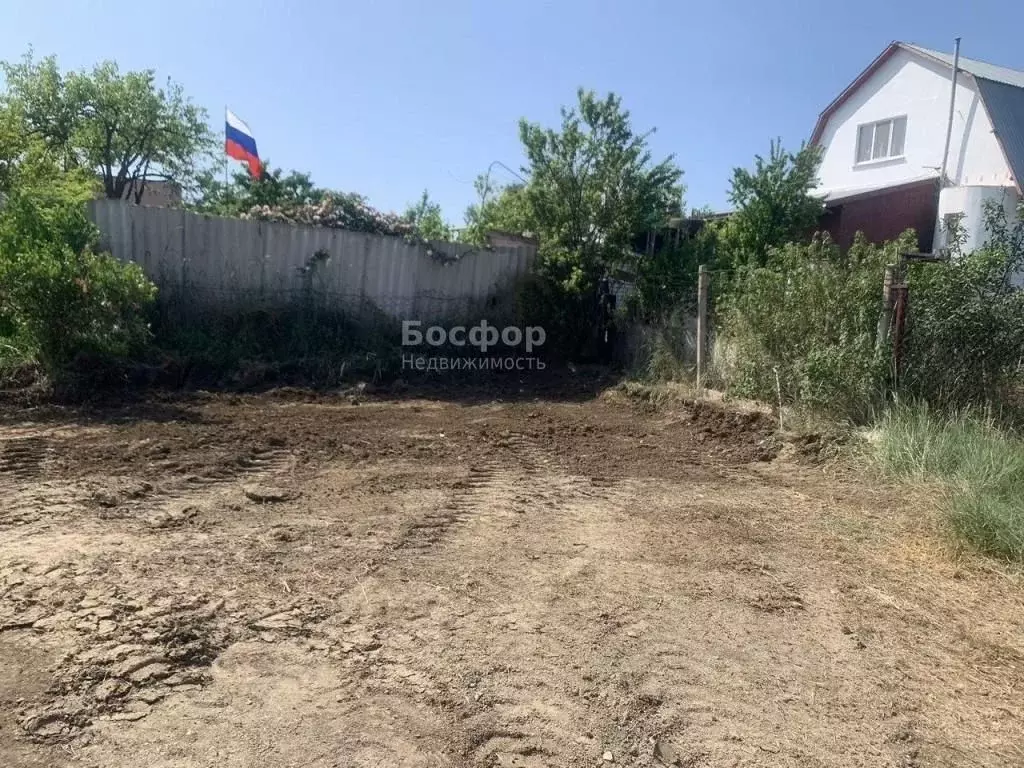 Участок в Крым, Феодосия Геотехник СПК, ул. Клубничная (8.0 сот.) - Фото 0