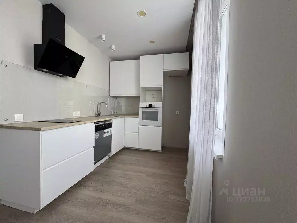 3-к кв. Пермский край, Пермь ул. Александра Турчевича, 6 (74.2 м) - Фото 1