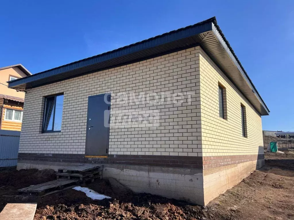Дом в Башкортостан, Уфа ул. Роз, 38 (95 м) - Фото 0