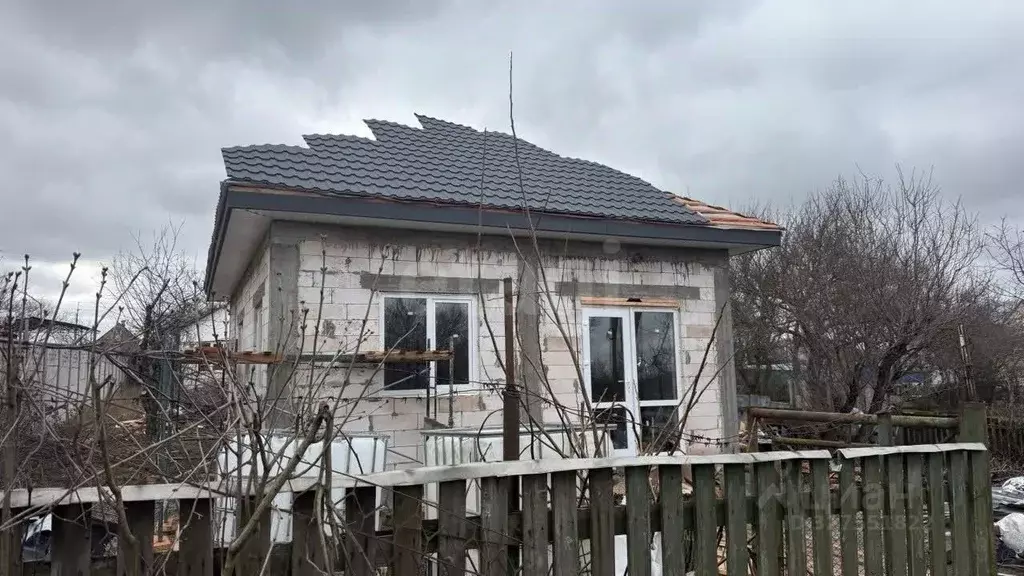 Дом в Крым, Симферопольский район, Трудовское с/пос, пос. Айкаван, ... - Фото 1