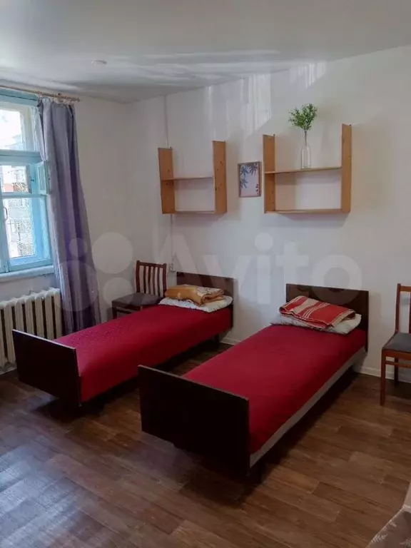 Комната 18 м в 3-к., 3/3 эт. - Фото 0