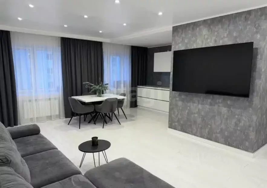 3-к кв. Саратовская область, Энгельс Степная ул., 61 (112.0 м) - Фото 1