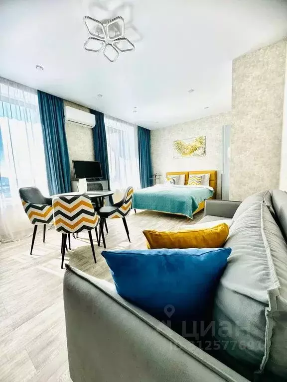 Студия Приморский край, Владивосток ул. Прапорщика Комарова, 34 (40.0 ... - Фото 1