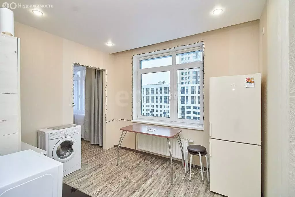 Квартира-студия: Тюмень, Харьковская улица, 76 (27.3 м) - Фото 1