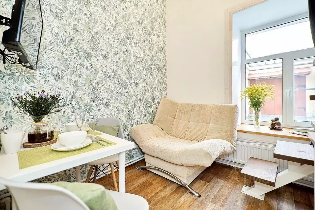 Офис в Санкт-Петербург 8-я Васильевского острова линия, 17В (18 м) - Фото 2