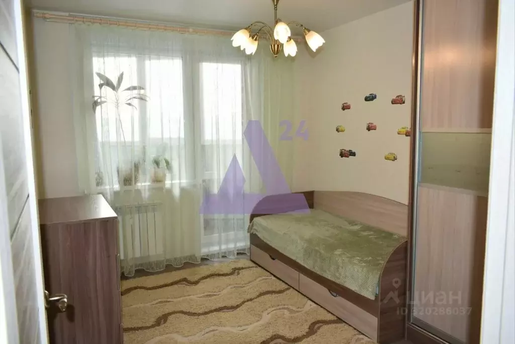 4-к кв. Алтайский край, Барнаул ул. Никитина, 107 (85.2 м) - Фото 0