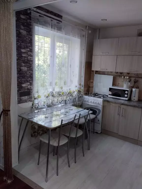 2-к. квартира, 43 м, 2/5 эт. - Фото 0