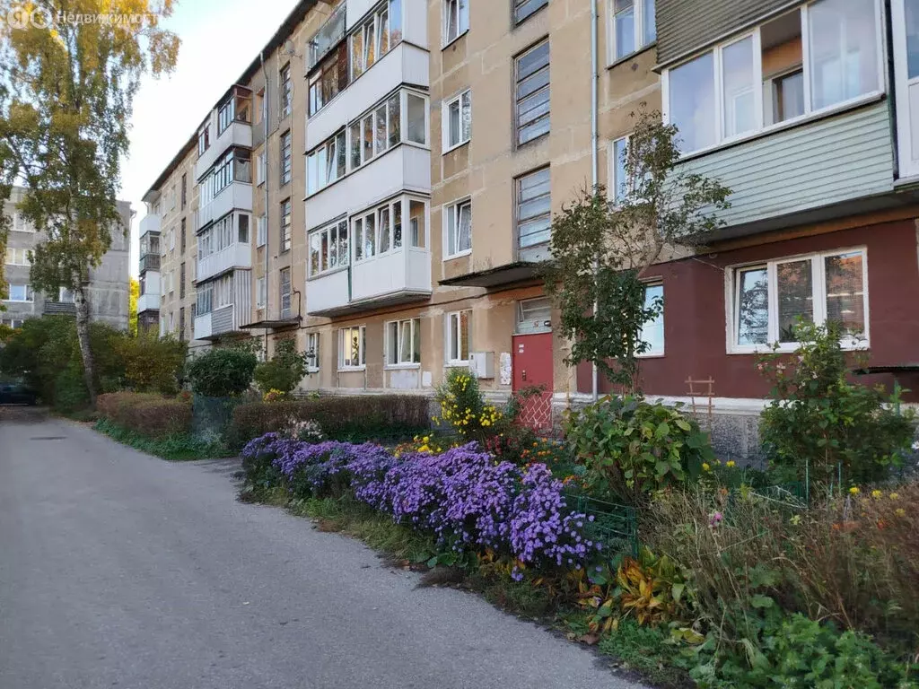 3-комнатная квартира: Калининград, Коммунистическая улица, 46А (64 м) - Фото 1