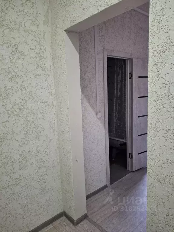 1-к кв. Кемеровская область, Белово ул. Горького, 48 (30.0 м) - Фото 0