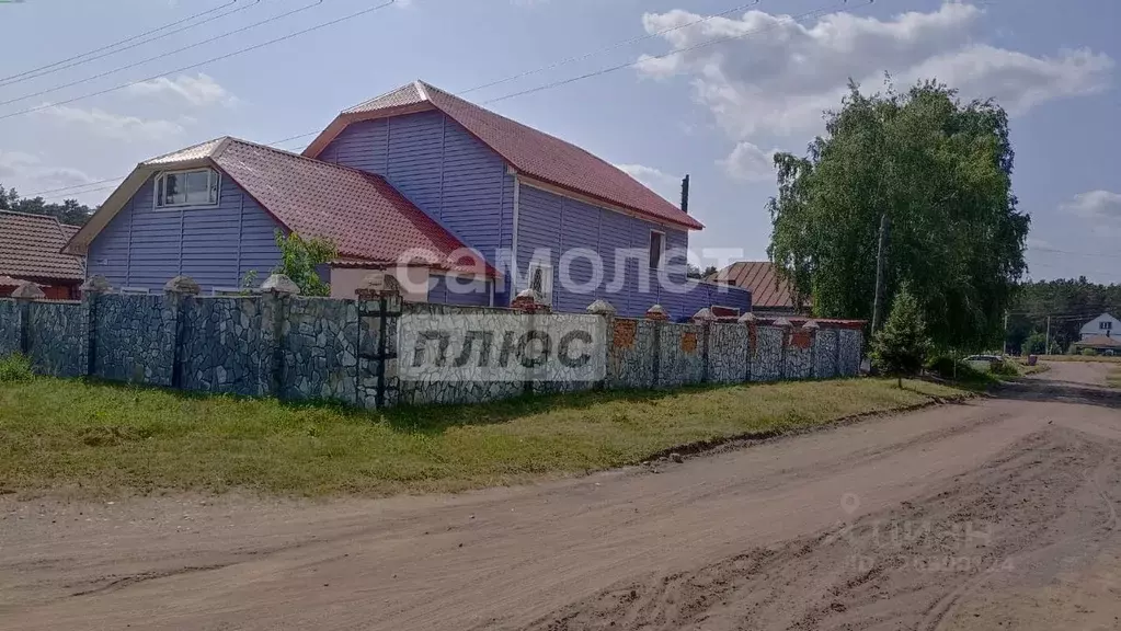 Коттедж в Алтайский край, Бийск Крестьянская ул., 57 (250 м) - Фото 0