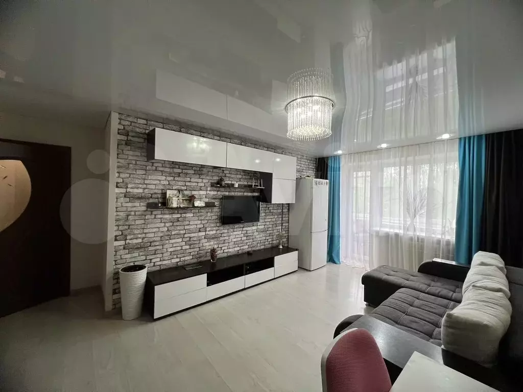 3-к. квартира, 60 м, 4/5 эт. - Фото 0