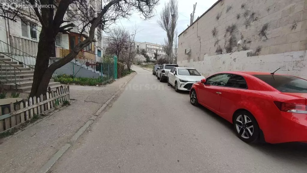 2-комнатная квартира: Севастополь, проспект Генерала Острякова, 172А ... - Фото 0
