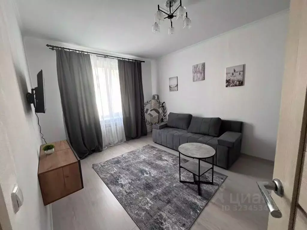 1-к кв. Калужская область, Калуга ул. Василия Стригунова, 10 (28.7 м) - Фото 1