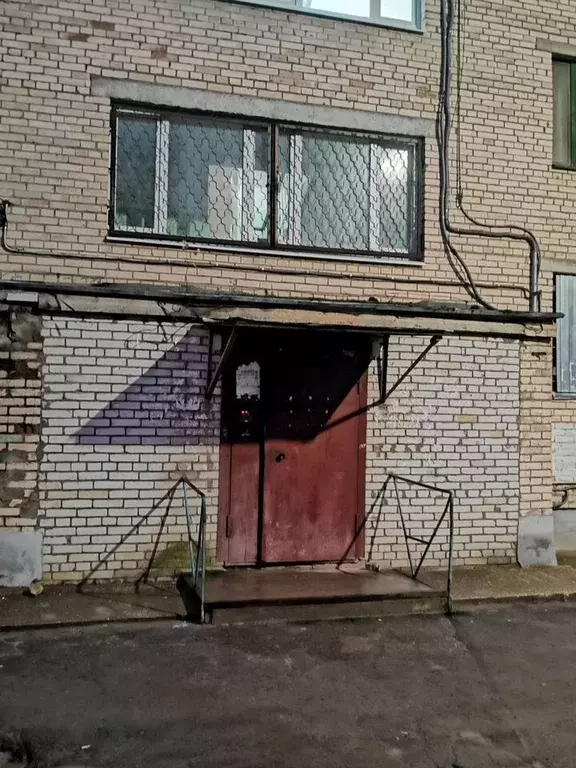 Комната Ленинградская область, Сланцы ул. Кирова, 30 - Фото 1
