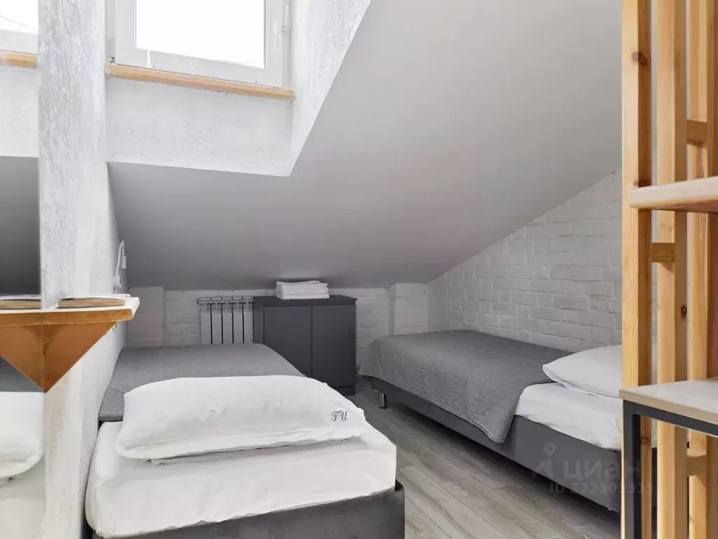 1-к кв. Татарстан, Казань ул. Гаяза Исхаки, 15 (12.0 м) - Фото 2