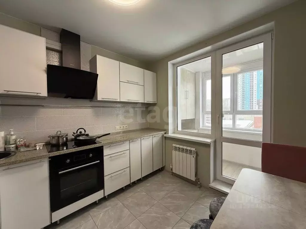 2-к кв. Омская область, Омск Взлетная ул., 11 (54.0 м) - Фото 1