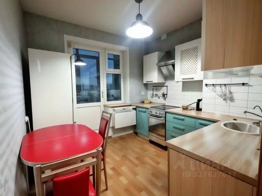 2-к кв. Красноярский край, Красноярск Свердловская ул., 15Б (55.0 м) - Фото 1