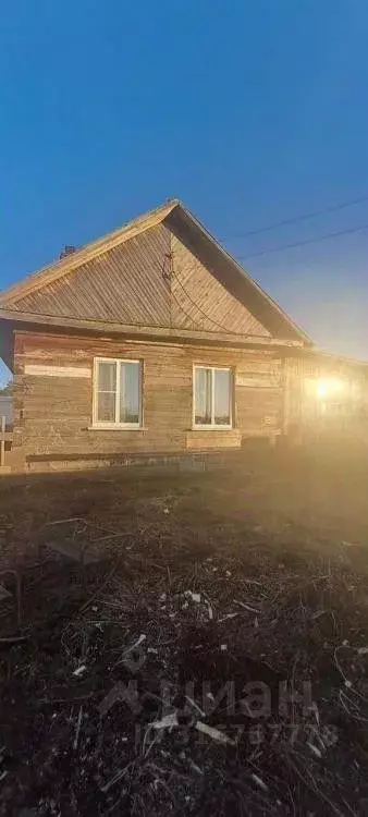 Дом в Иркутская область, Заларинский муниципальный округ, с. Троицк ... - Фото 1