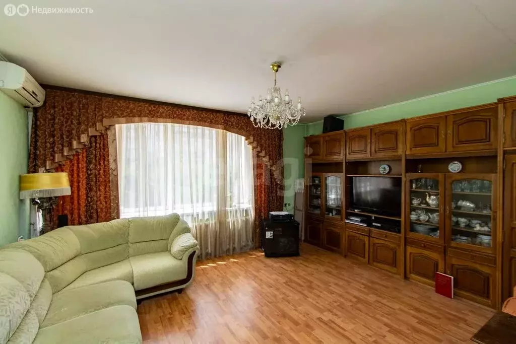 3-комнатная квартира: Тюмень, улица Кузнецова, 6 (94.3 м) - Фото 1