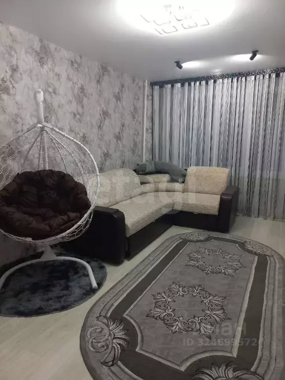 4-к кв. Белгородская область, Новый Оскол Ливенская ул., 128 (72.0 м) - Фото 1