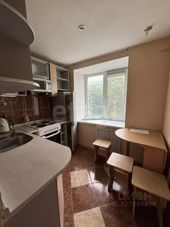 2-к кв. Тюменская область, Тюмень ул. Коммунаров, 7 (43.2 м) - Фото 2