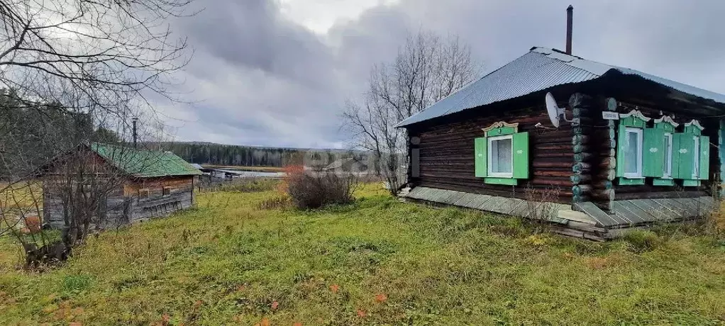 Дом в Свердловская область, Нижний Тагил городской округ, пос. ... - Фото 0