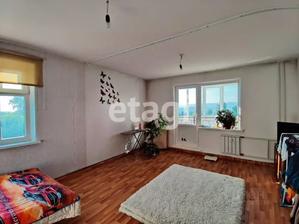 2-к кв. Красноярский край, Красноярск ул. 3 Августа, 20А (71.4 м) - Фото 1