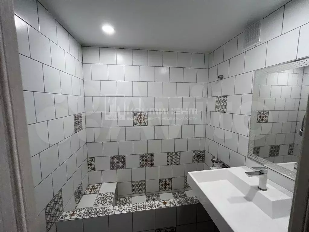 3-к. квартира, 65 м, 4/9 эт. - Фото 0
