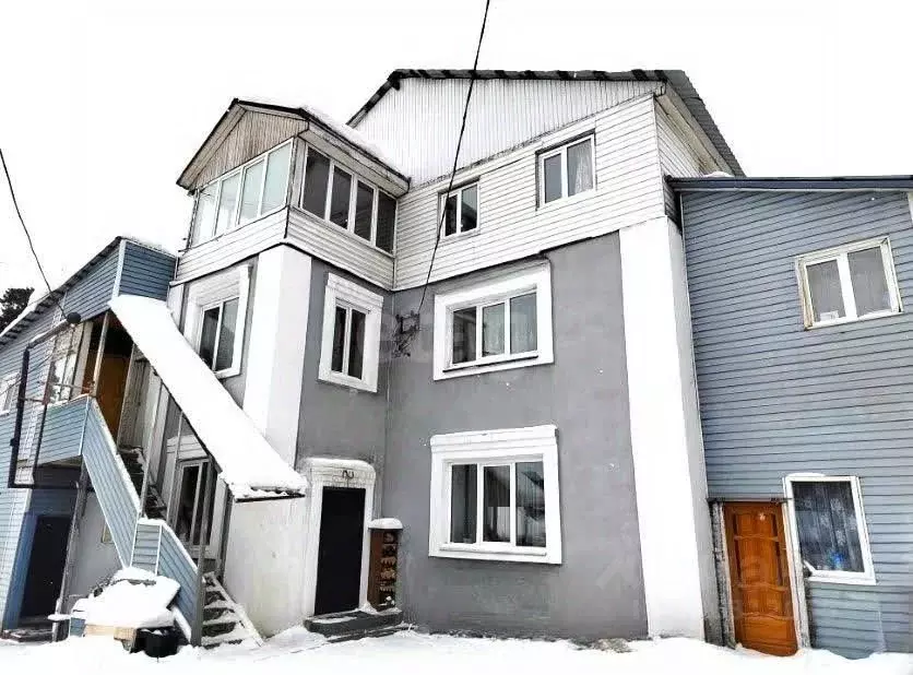 Дом в Иркутская область, Иркутск Лесная ул., 126 (418 м) - Фото 1