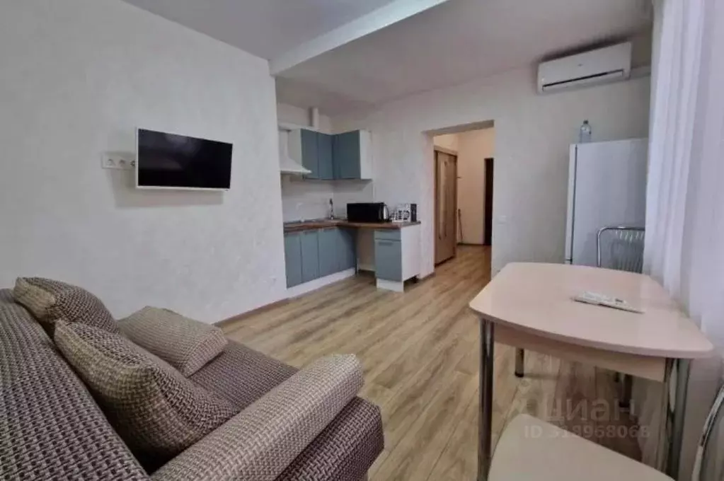 2-к кв. Краснодарский край, Сочи ул. 20 Горнострелковой дивизии, 40Б ... - Фото 0