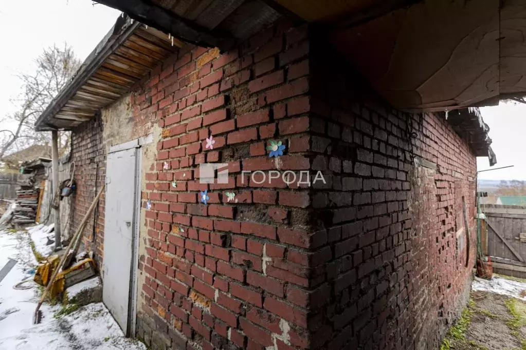 Дом в Кемеровская область, Новокузнецк Широкая ул., 23 (35 м) - Фото 1