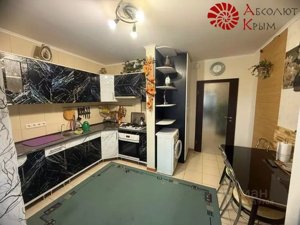 1-к кв. Крым, Феодосия бул. Адмиральский, 7Г (49.0 м) - Фото 1