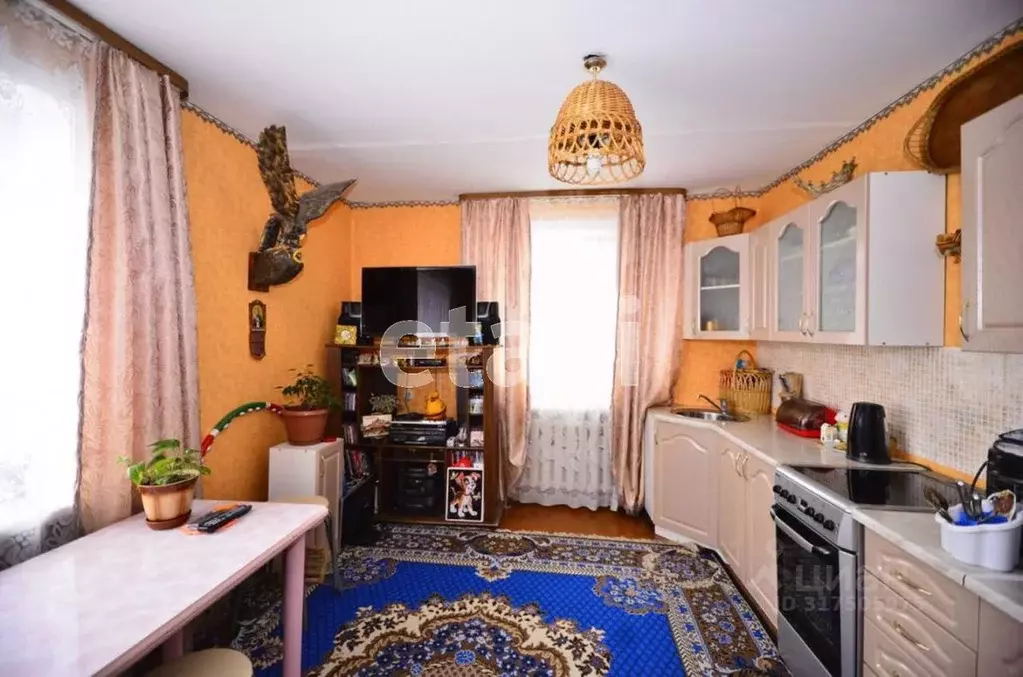 2-к кв. Сахалинская область, Южно-Сахалинск Охотская ул., 4 (42.2 м) - Фото 1