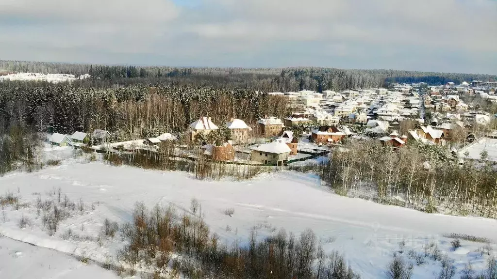 Участок в Московская область, Истра городской округ, Снегири дп ул. ... - Фото 0