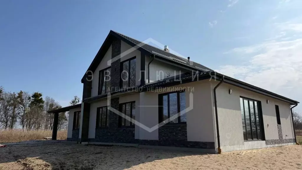 Дом в Калининградская область, Гурьевский муниципальный округ, пос. ... - Фото 2