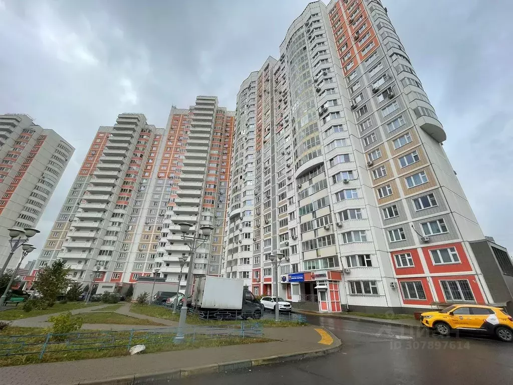 4-к кв. Москва Мироновская ул., 46к1 (100.5 м) - Фото 0