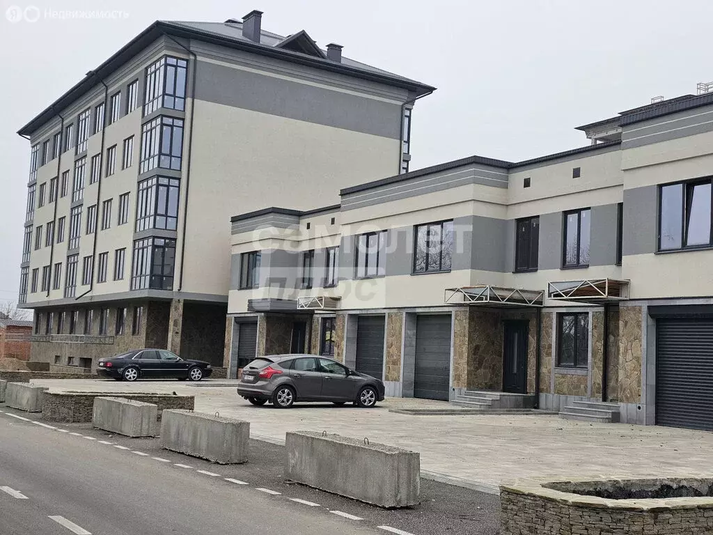 2-комнатная квартира: село Шалушка, улица Ленина, 394 (63 м) - Фото 1