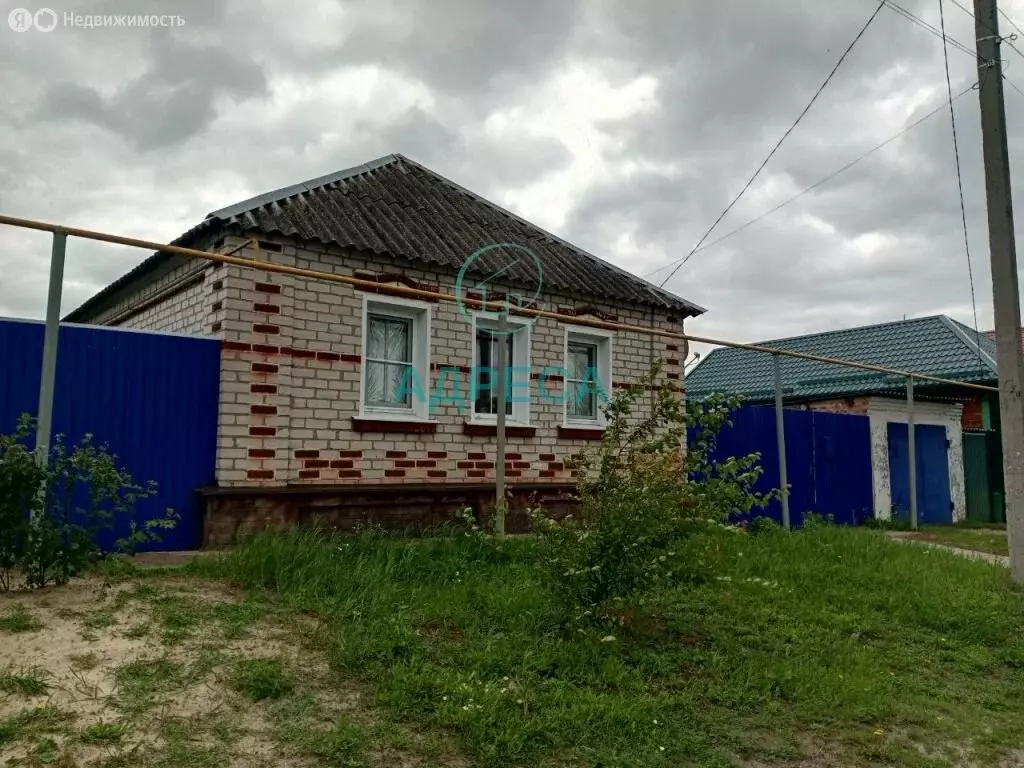 Дом в Чернянка, рабочий посёлок Чернянка, улица Кирова (71.1 м) - Фото 0