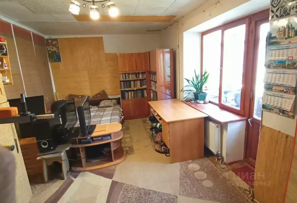 3-к кв. Крым, Симферополь просп. Кирова, 43А (63.5 м) - Фото 0