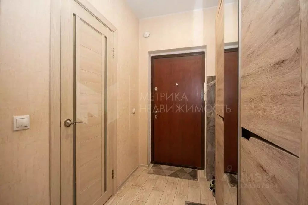 Студия Тюменская область, Тюмень ул. Верхнетарманская, 3 (21.0 м) - Фото 1