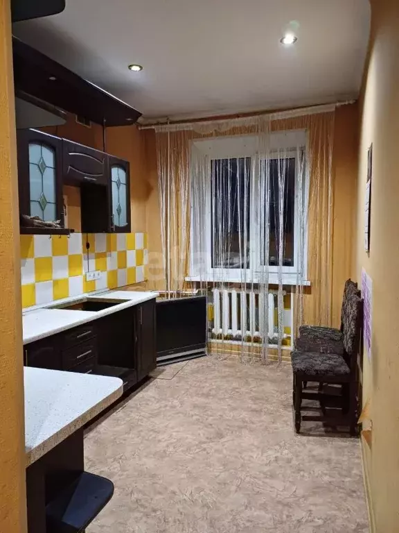 2-к кв. Кемеровская область, Киселевск ул. Ленина, 45 (60.0 м) - Фото 0