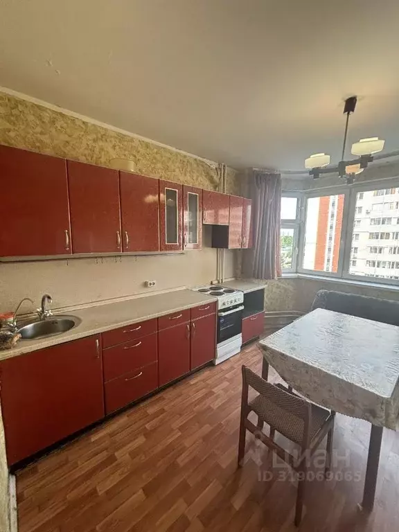 3-к кв. Московская область, Королев Пионерская ул., 30к5 (75.0 м) - Фото 0