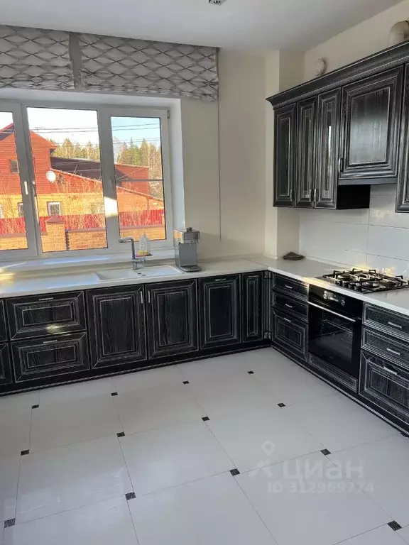 Коттедж в Московская область, Красногорск городской округ, Нахабино ... - Фото 1