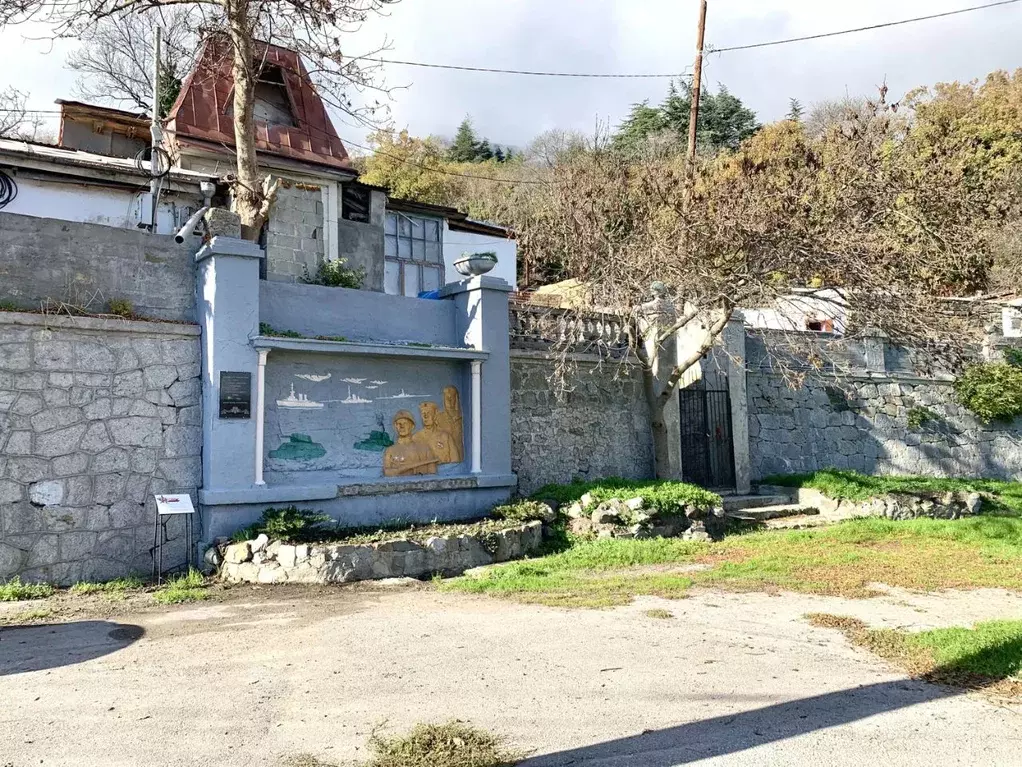 Дом в Крым, Ялта муниципальный округ, пос. Линейное ш. Южнобережное, ... - Фото 1
