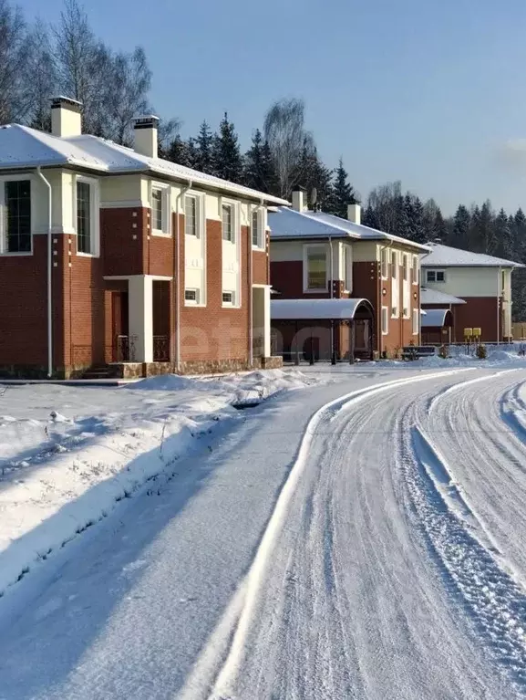 Участок в Московская область, Клин городской округ, д. Борозда, ... - Фото 1