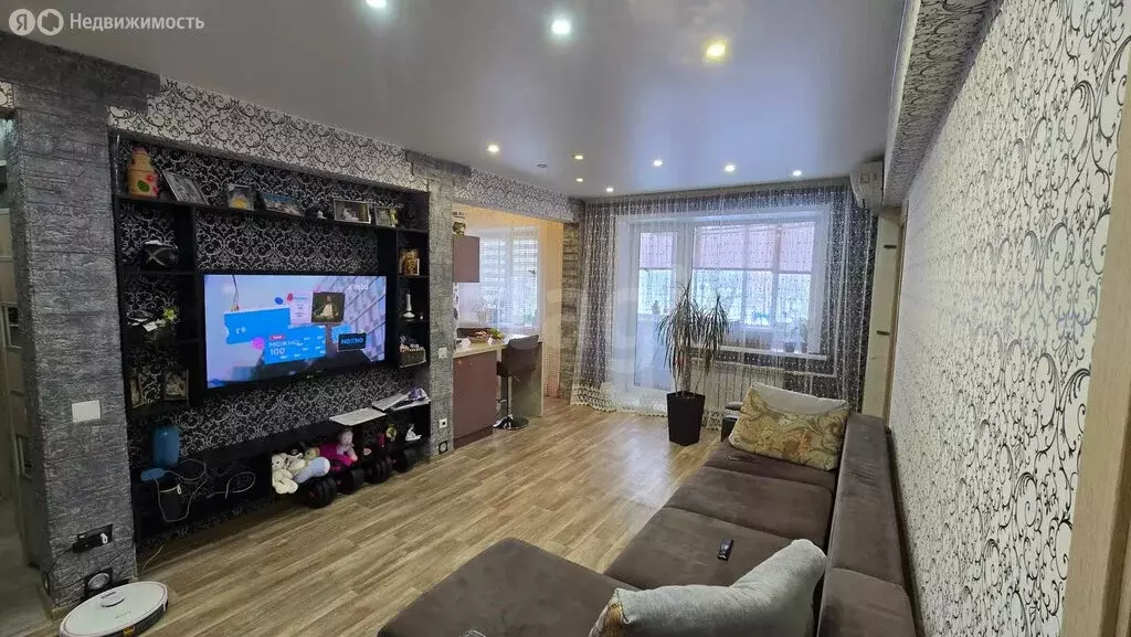 3-комнатная квартира: Ачинск, 6-й микрорайон, 3 (49.9 м) - Фото 1