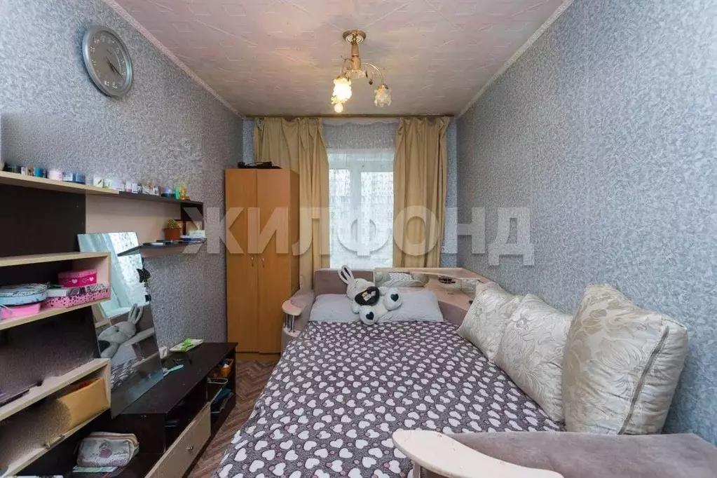 Комната Новосибирская область, Новосибирск ул. Жуковского, 105 (9.6 м) - Фото 1