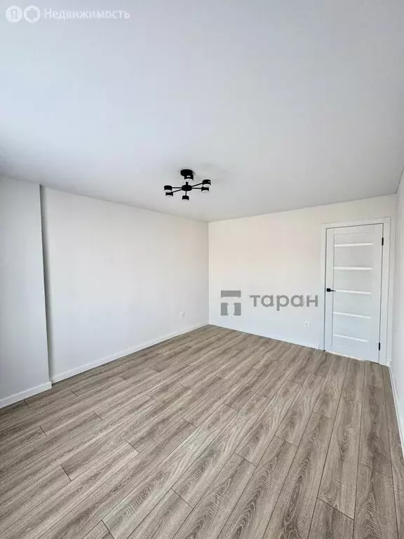 2-комнатная квартира: Челябинск, Комсомольский проспект, 43 (54.7 м) - Фото 1