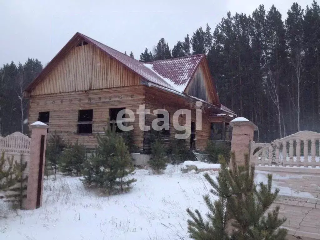 Дом в Красноярский край, Емельяново городское поселение, д. Сухая  ... - Фото 0